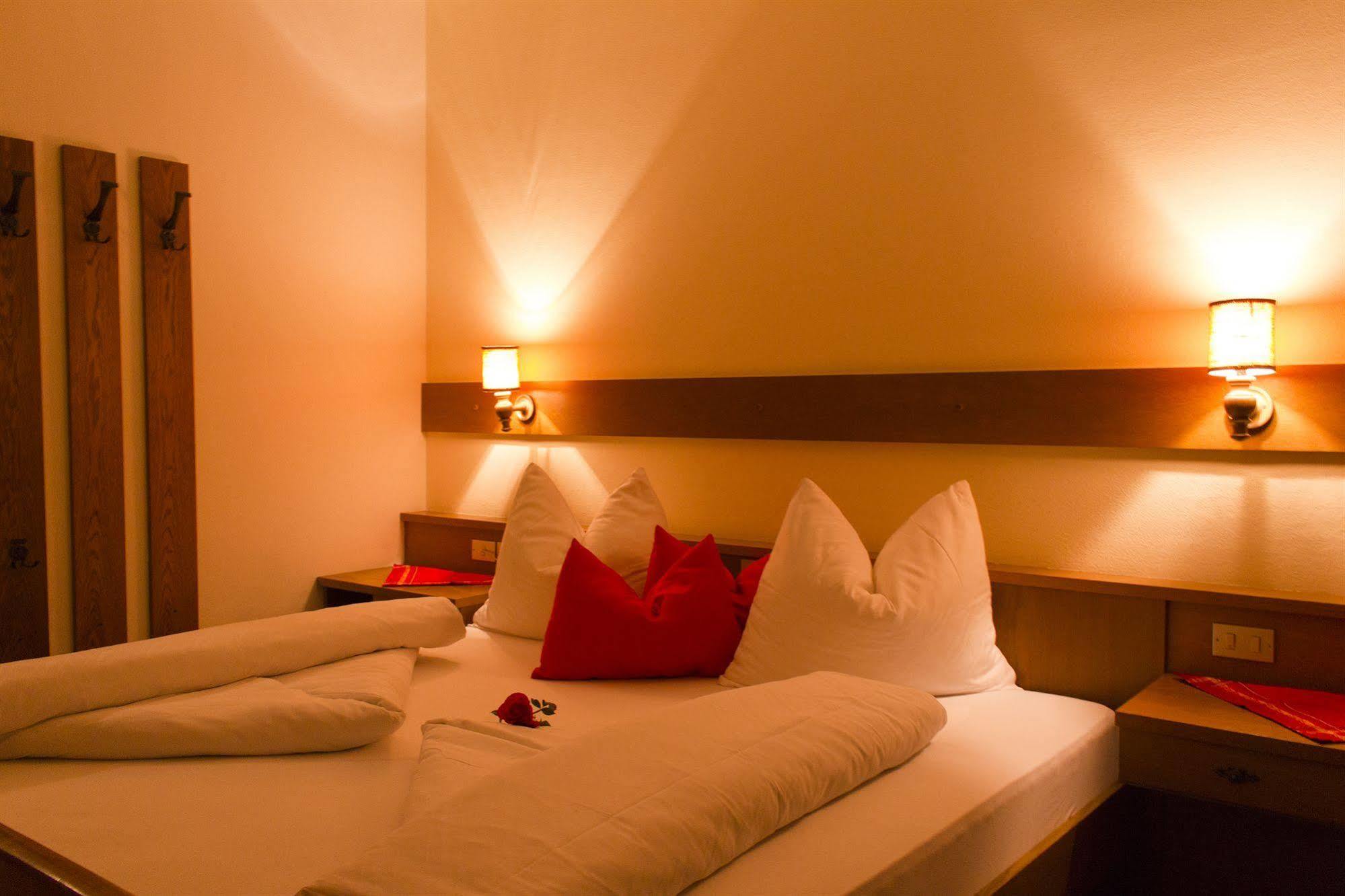 סן ג'ורג'ו Hotel Tirolerhof מראה חיצוני תמונה